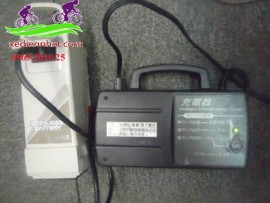 Sạc pin Nikel xe đạp trợ lực Nhật Yamaha
