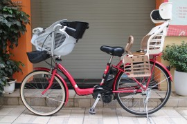 Xe đạp trợ lực Nhật Panasonic mẹ và bé màu hông