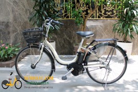 Xe đạp trợ lực Nhật Brigestone màu kem