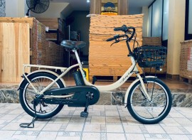 Xe đạp trợ lực Nhật Yamaha pas baby màu kem sữa