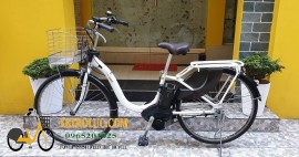 Xe đạp trợ lực Nhật Yamaha pas With màu trắng